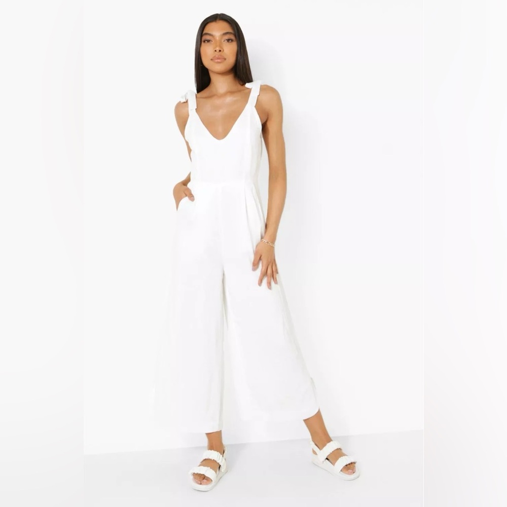 NWT TALL TIE SHOULDER SPLIT HEM CULOTTE JUMPSUIT